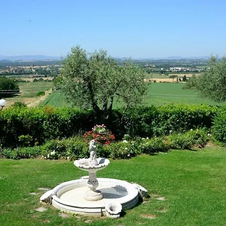 Fonte Sant'angelo Sleeps 15 Pool Air Con Wifi Casa vacanze Borghetto (Umbria)