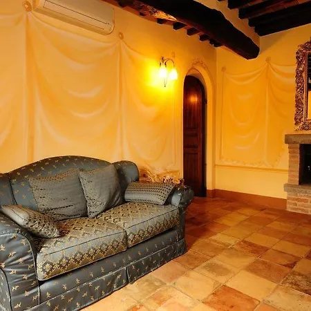 Fonte Sant'angelo Sleeps 15 Pool Air Con Wifi Borghetto (Umbria)