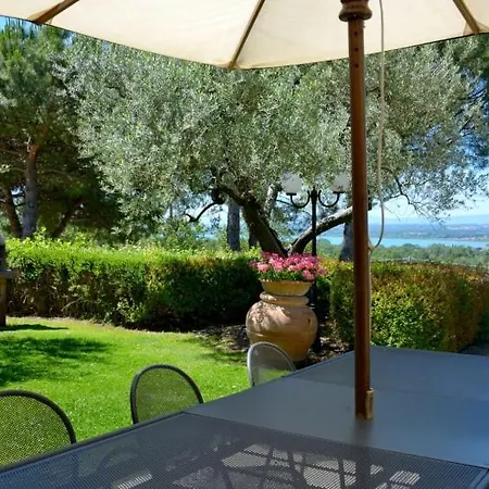 Fonte Sant'angelo Sleeps 15 Pool Air Con Wifi