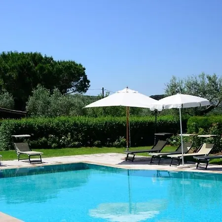 Fonte Sant'angelo Sleeps 15 Pool Air Con Wifi Casa vacanze Borghetto (Umbria)